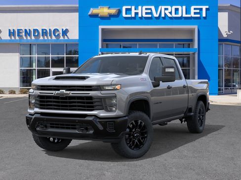 New 2026 Chevrolet Silverado 2500 Custom w/ Custom Value Package AWD/4WD image 8