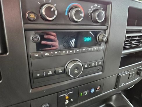 Used 2024 GMC Savana 2500 w/ Driver Convenience Package image 21