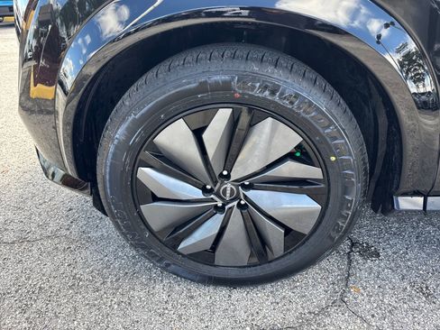 Certified 2024 Nissan Ariya FWD image 12