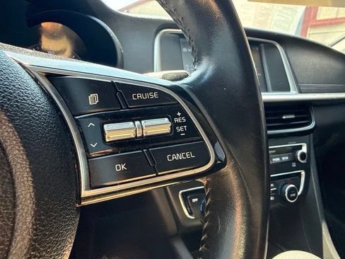 Used 2019 Kia Optima S w/ S Panoramic Sunroof Package FWD image 24