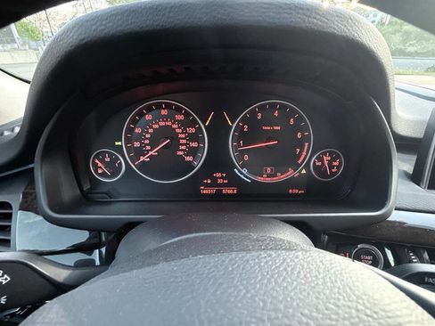 Used 2016 BMW X5 xDrive50i AWD/4WD image 46