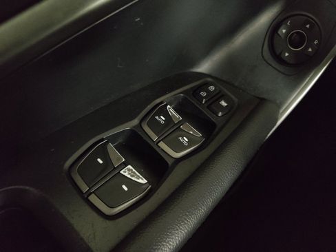 Used 2018 Hyundai Santa Fe Sport w/ 2.0T Ultimate Tech Package 05 image 27