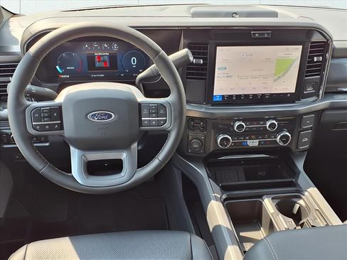 New 2026 Ford F250 Lariat w/ Black Appearance Package AWD/4WD image 3