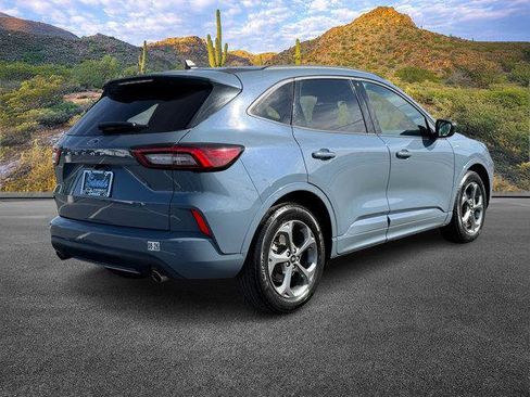 Used 2024 Ford Escape ST-Line image 4