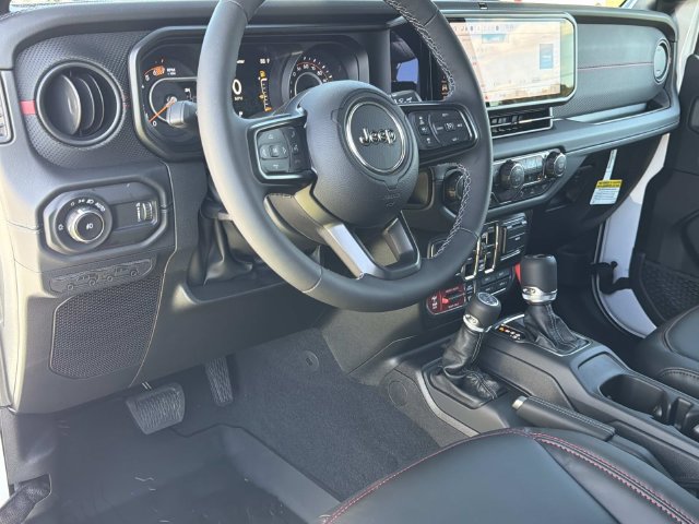 New 2027 Jeep Wrangler Unlimited Rubicon AWD/4WD image 23