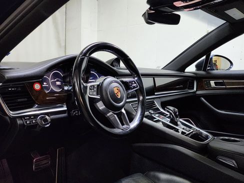 Used 2018 Porsche Panamera 4S AWD/4WD image 13