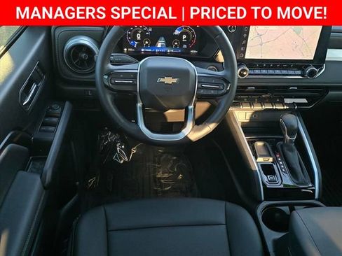 New 2025 Chevrolet Colorado LT w/ LT Convenience Package image 16