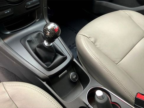 Used 2019 Ford Fiesta ST image 15