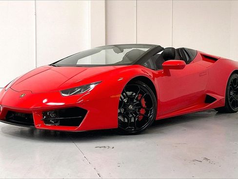 Used 2017 Lamborghini Huracan LP 580-2 image 3
