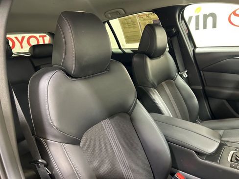 Used 2025 MAZDA CX-50 AWD 2.5 S w/ Preferred Package image 14
