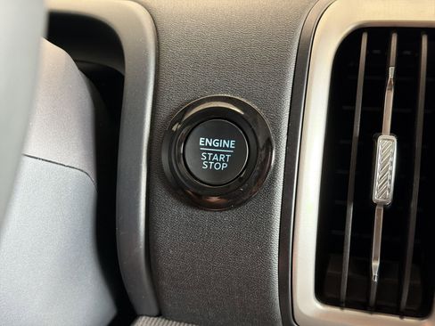 Used 2025 Ford Expedition Max Active image 27