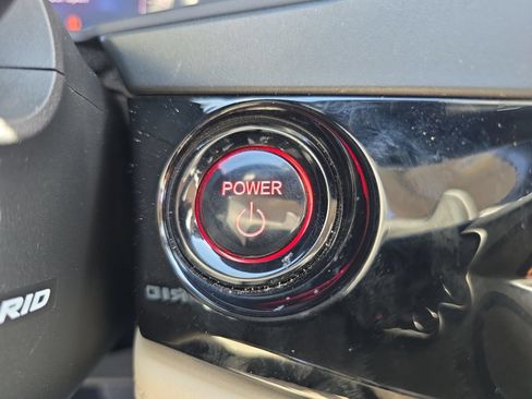 Used 2024 Honda Accord Touring image 19