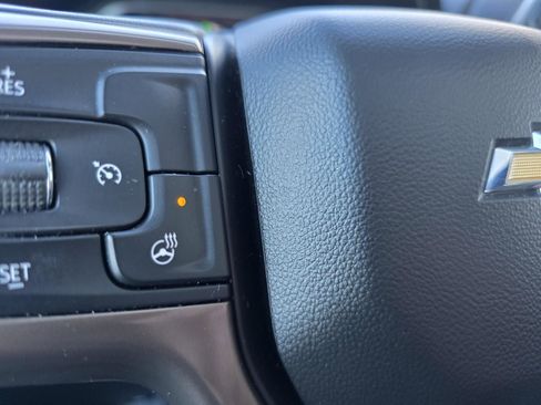 Used 2022 Chevrolet Silverado 1500 High Country AWD/4WD image 11