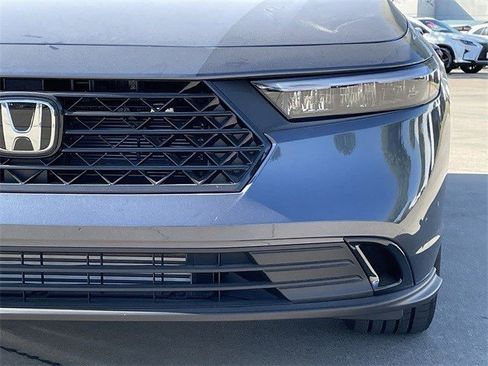 New 2025 Honda Accord SE image 7