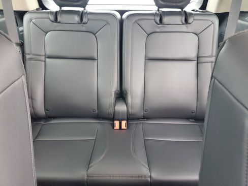 Certified 2024 Lincoln Aviator Reserve w/ Equipment Group 201A image 20