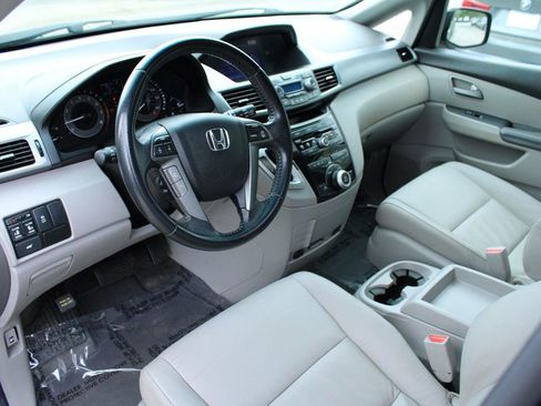 Used 2012 Honda Odyssey EX-L image 11
