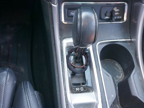 Used 2020 Subaru Ascent Limited w/ Technology Package image 11