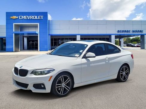 Used 2020 BMW 230i Coupe w/ M Sport Package RWD image 2