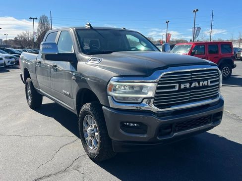 Used 2024 RAM 2500 Laramie AWD/4WD image 7