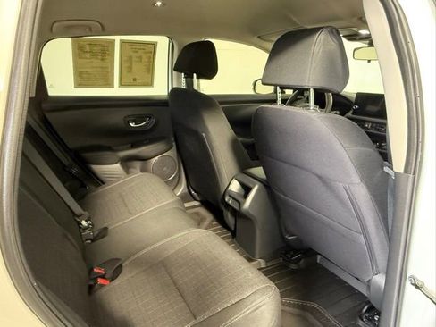 Used 2026 Honda HR-V LX image 42