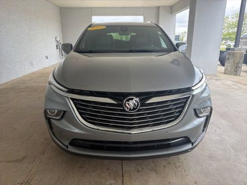 Used 2023 Buick Enclave Essence FWD image 10