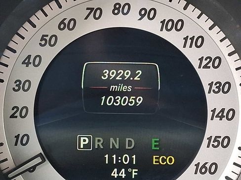 Used 2014 Mercedes-Benz C 300 Sport image 18