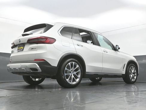 Used 2021 BMW X5 xDrive40i image 45