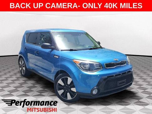 Used 2016 Kia Soul + w/ Designer's Package FWD image 1