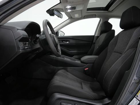 Used 2024 Honda Accord EX image 12