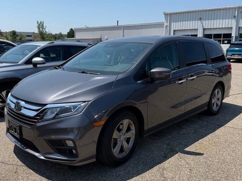 Used 2018 Honda Odyssey EX-L image 2