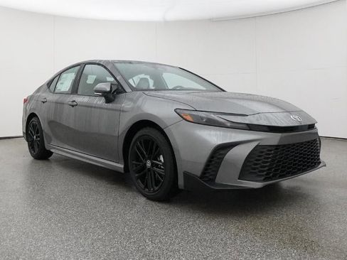 New 2026 Toyota Camry SE image 29