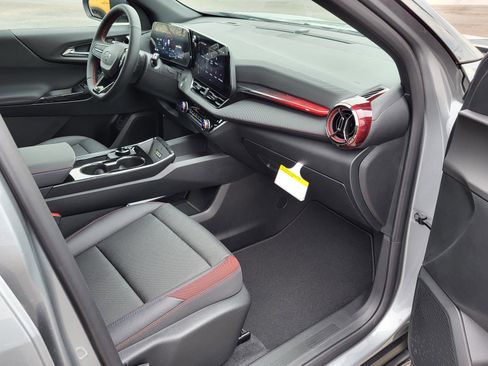 New 2026 Chevrolet Equinox RS image 9