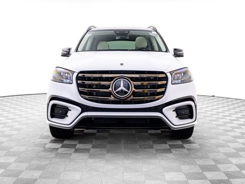 Used 2026 Mercedes-Benz GLS 450 4MATIC image 8