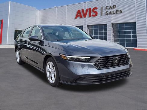 Used 2025 Honda Accord LX image 3