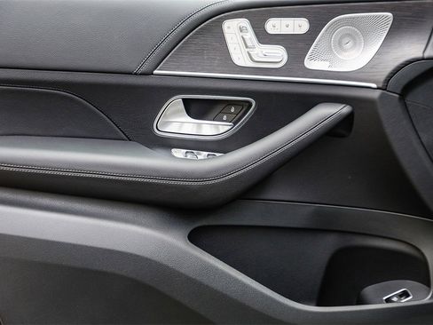 New 2026 Mercedes-Benz GLE 450 4MATIC Coupe image 21