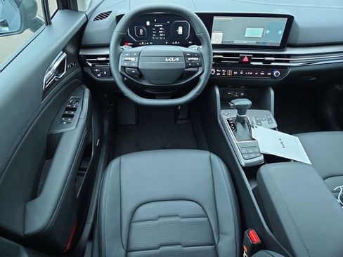 New 2026 Kia Sportage SX image 7