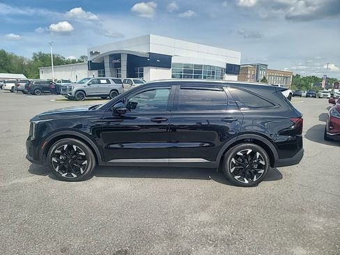 Used 2024 Kia Sorento SX image 4