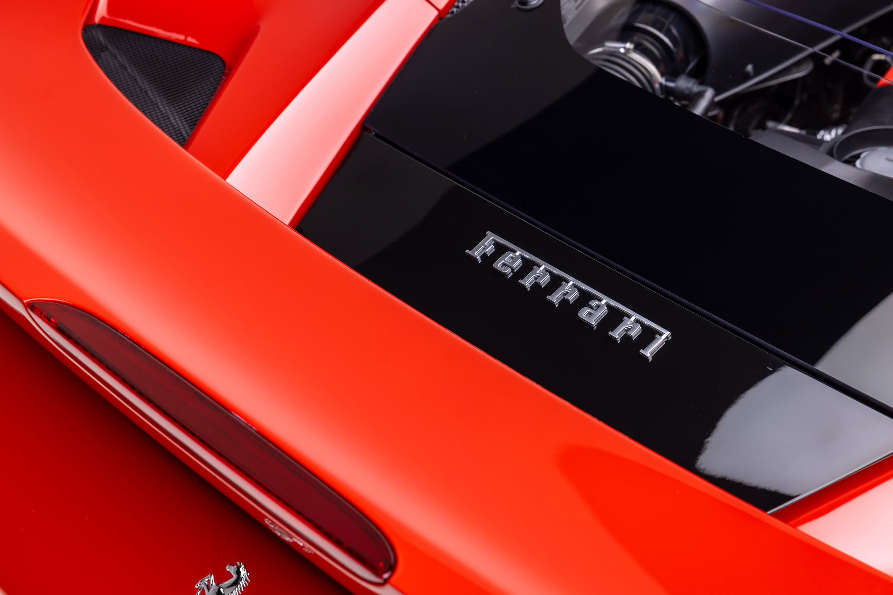 Certified 2020 Ferrari F8 Tributo RWD image 34