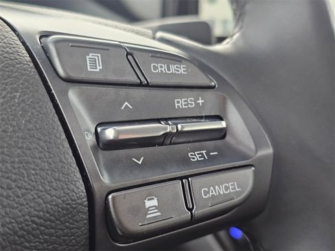 Used 2020 Hyundai Ioniq Limited image 35