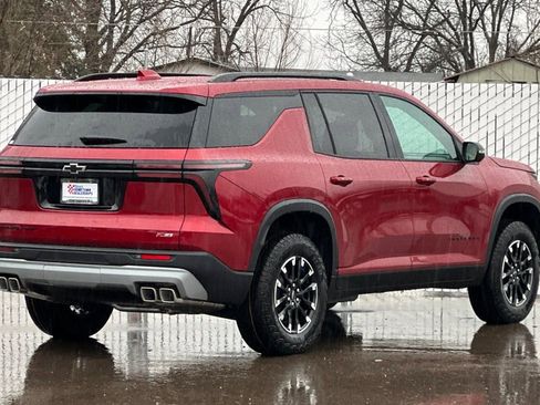 New 2026 Chevrolet Traverse Z71 w/ Enhanced Driving Package image 4