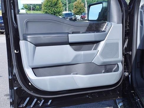 New 2023 Ford F150 XLT w/ Equipment Group 301A Mid image 15