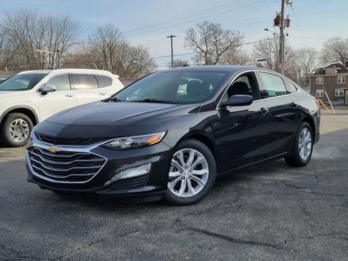 Used 2023 Chevrolet Malibu LT image 3