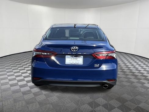 Used 2024 Toyota Camry XLE w/ Navigation Package image 5
