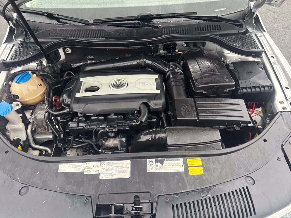 Used 2013 Volkswagen CC Sport FWD image 22