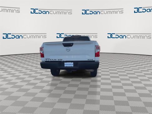 Used 2019 Nissan Titan S w/ S Utility Package image 8