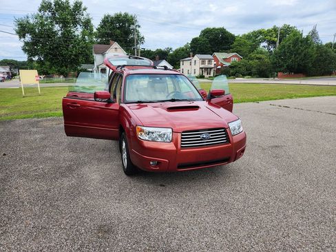 Used 2006 Subaru Forester 2.5XT Limited AWD/4WD image 26