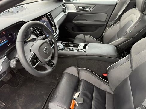 Used 2025 Volvo S60 T8 Ultra image 8