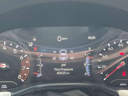 Used 2025 Jeep Compass Limited AWD/4WD image 41