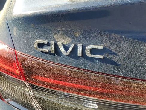 Used 2025 Honda Civic Sport image 6