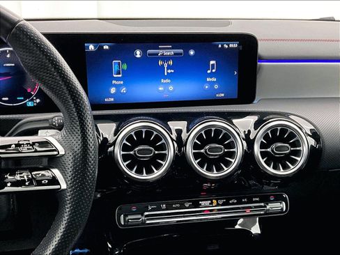 Certified 2024 Mercedes-Benz CLA 250 image 5